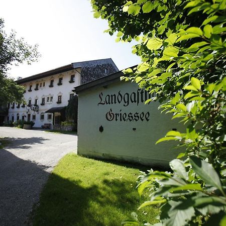 Hotel Landhaus Griessee à Obing Extérieur photo